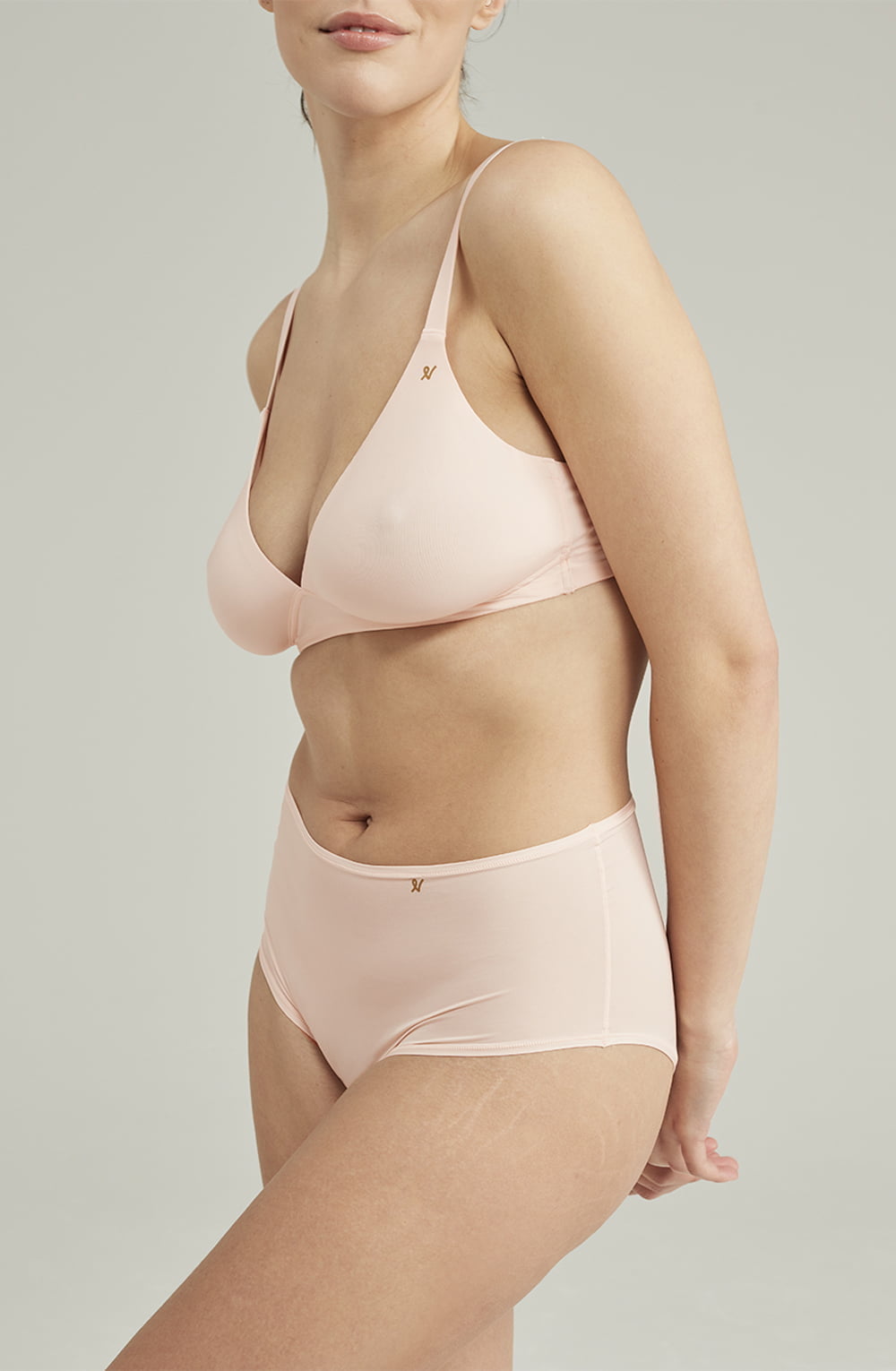 Nudea The Second Skin Stretch Easy Does It Bralette Blush Pink 4 nudea the second skin stretch easy does it bralette blush pink - image 4